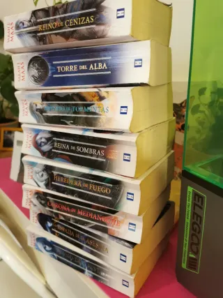 Saga Trono de Cristal entera, tapa blanda