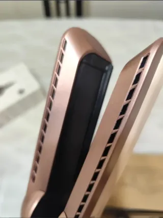 Piastra per capelli Dyson Airstrait