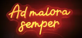 Lampada neon LED  "Ad maiora semper"