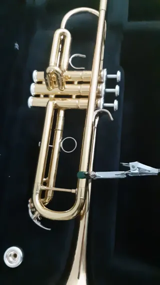 Trompeta Yamaha YTR-4335GII