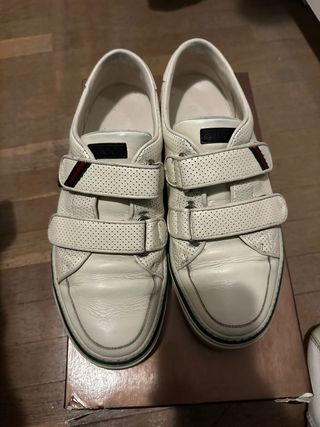Zapatillas Gucci Blancas Velcro y Nauticos