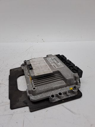 CENTRALITA MOTOR UCE CITROEN C4 BERLINA 590098