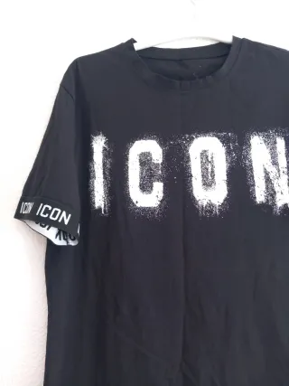 Camiseta Negra Estampada ICON
