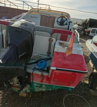 Barco Glastron Raya Fueraborda