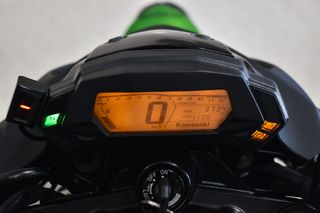 Kawasaki Z 125 Negra/Verde