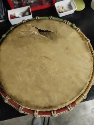 Bongo Djembe con decorazioni Africa