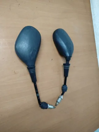 Espejos Piaggio Carnaby 2007