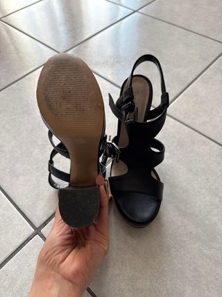 Sandali con tacco TendenzE neri