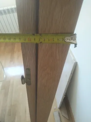 Puertas de roble con tapetas - 30€