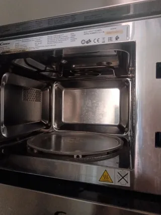 Microondas Candy Acero Inoxidable