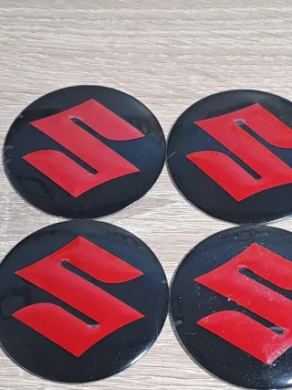 Emblemas Suzuki (4 unidades)