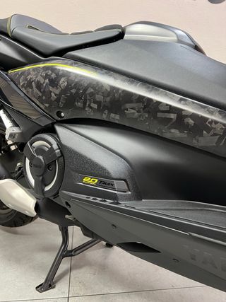 Yamaha TMAX 560 20 Aniversario