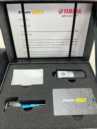 Yamaha TMAX 560 20 Aniversario