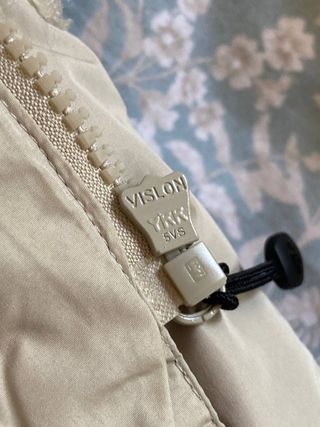 Abrigo de plumas beige talla S