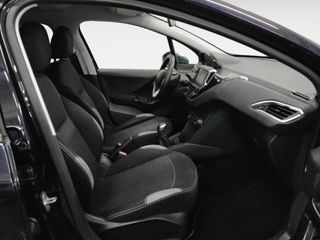 Peugeot 208 1.2 PureTech Style 60 kW (82 CV)