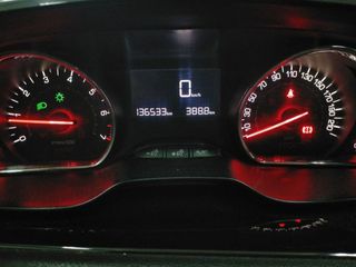 Peugeot 208 1.2 PureTech Style 60 kW (82 CV)