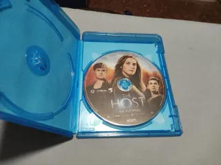 The Host (La Huésped) Blu-ray