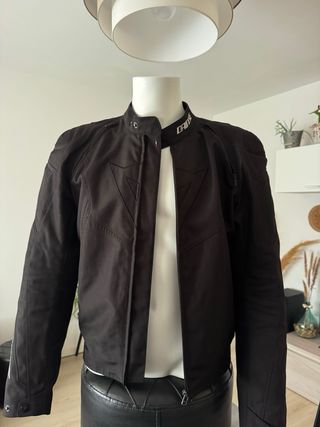 Giacca moto Dainese Avro D2 Tex nera taglia 52