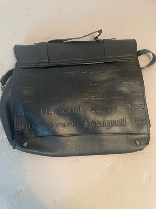 Bolso Cartera Mochila Desigual Negro