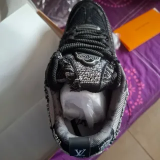 Scarpe Louis Vuitton Skate Swarovski originali