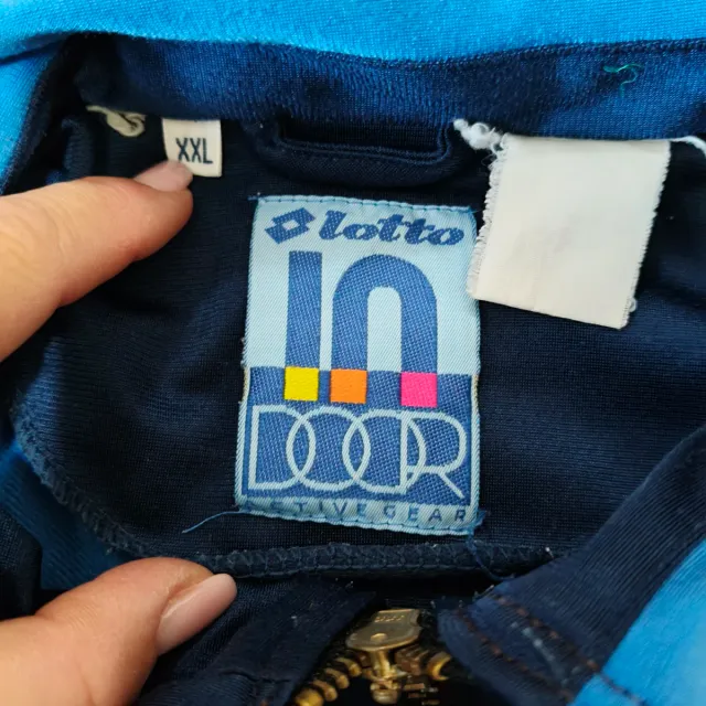 Giacca sportiva Lotto blu e rosa