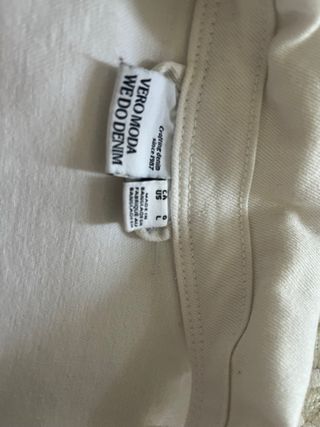Chaqueta vaquera Vero Moda blanca Talla L
