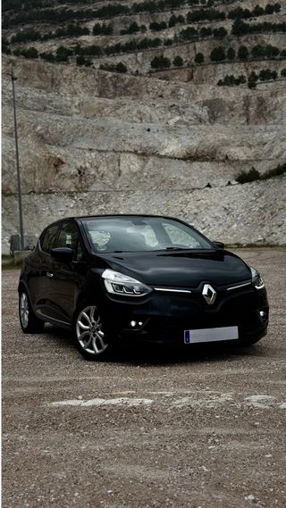 Renault Clio 2017 1.2L Turbo Black