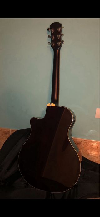 Guitarra Electroacústica Yamaha APX500II Sunburst