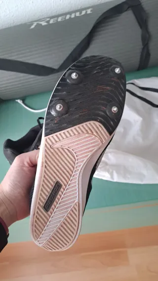 Nike Clavos Medio Fondo Talla 40