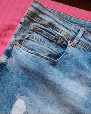 Pantaloni Benetton strappati blu