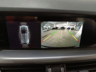 Alfa Romeo Stelvio Sprint