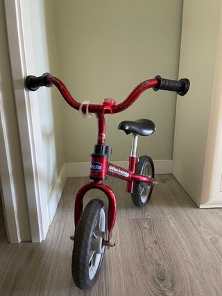 Bici sin pedales Chicco Red Bullet