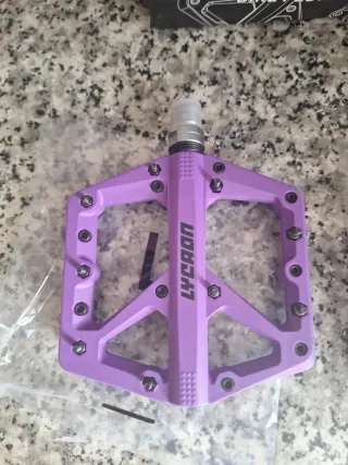 Pedales Bici Lycaon Morados. Sin Uso.