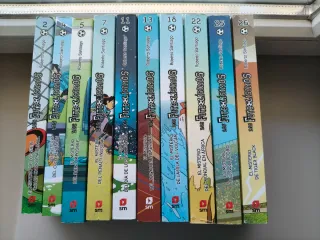 Libros de los futbolísimos, a 5 euros cada uno.