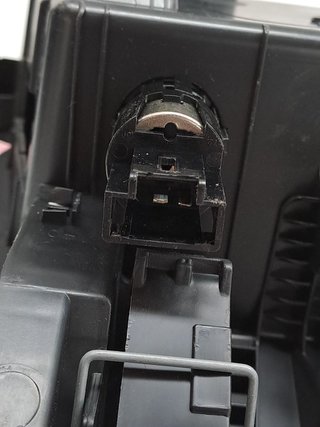 GUANTERA NISSAN TOWNSTAR FURGÓN 598288