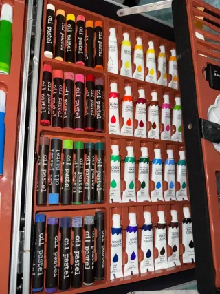 Maletín de pintura negro
