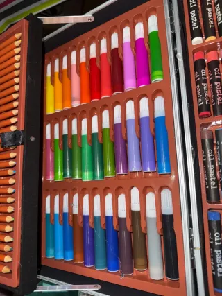 Maletín de pintura negro