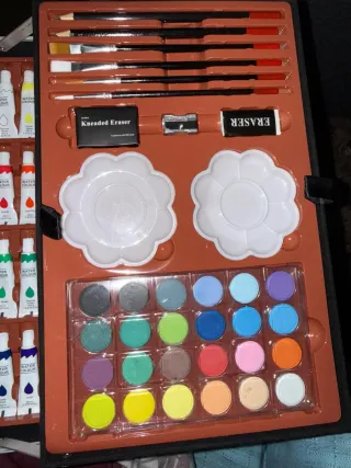 Maletín de pintura negro