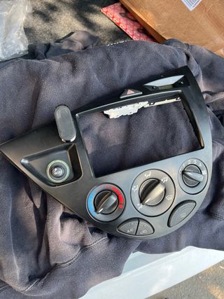 Marco y Radio Ford Focus MK1