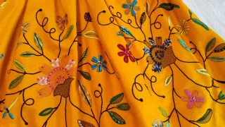 Falda Manchega Bordada a Mano