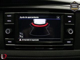 Volkswagen Transporter 2.0 TDI T6 COMBI 9 LARGA 110