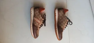 Deportivas Hispanitas Piel Beige/Marrón. Talla 38