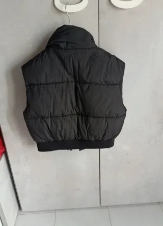 Smanicato Puffer Nero