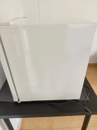 Mini nevera Hisense bajo consumo