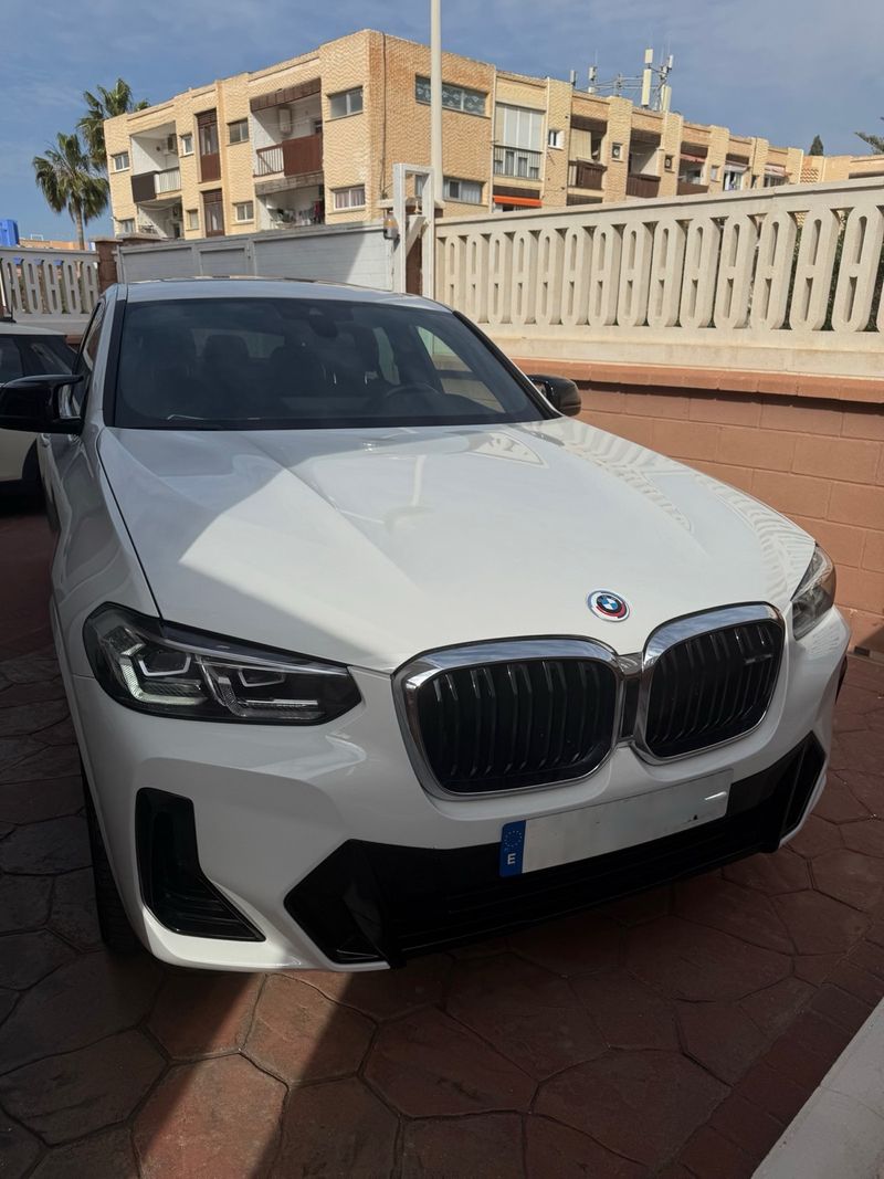 BMW X4 2022 - foto 1