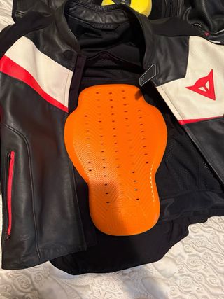 Pantalón y Chaqueta Moto Dainese