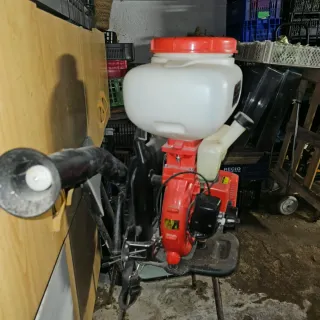 Fumigadora Polvo-Líquido Gasolina 2 Tiempos