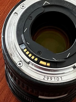 Canon EF 16-35mm f/2.8 Lente Zoom