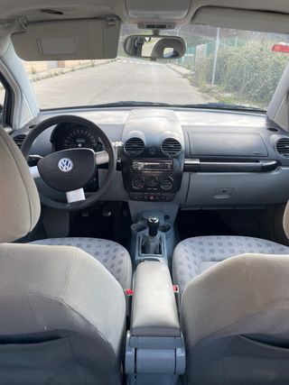 Volkswagen Beetle 2001