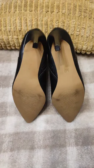 Botines Pimkie negros tacón